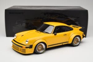 Porsche 911 934 RSR Giallo 1976 Minichamps 1:12 125766401 Pressofusione — immagine 6 di 6