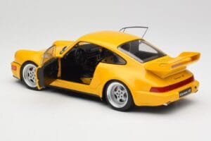 Porsche 911 964 3.8 RS Speed Yellow Solido 1:18 S1803401 Pressofusione — immagine 4 di 7
