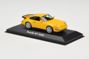 Porsche 911 964 Turbo Giallo MaxiChamps 1:43 940069104 Pressofusione — immagine 3 di 4