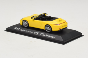Porsche 911 991 Carrera 4S Cabriolet Giallo Minichamps 1:43 WAP0201120C Pressofusione — immagine 3 di 5