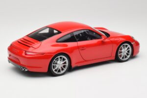 Porsche 911 991 Carrera S Guards Rosso Minichamps 1:18 100061020 Pressofusione — immagine 3 di 8