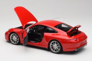 Porsche 911 991 Carrera S Guards Rosso Minichamps 1:18 100061020 Pressofusione — immagine 5 di 8