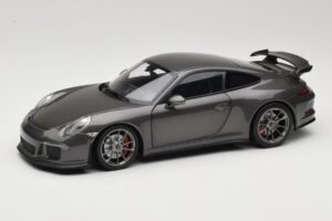 Porsche 911 991 GT3 Grey Metallic Minichamps 1:18 110062720 Pressofusione
