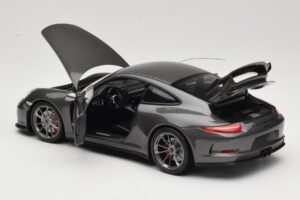 Porsche 911 991 GT3 Grey Metallic Minichamps 1:18 110062720 Pressofusione — immagine 5 di 8