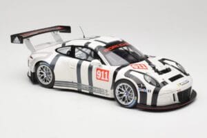 Porsche 911 991 GT3 R #911 2015 Minichamps 1:18 155156000 Pressofusione — immagine 4 di 6