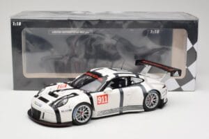 Porsche 911 991 GT3 R #911 2015 Minichamps 1:18 155156000 Pressofusione — immagine 6 di 6