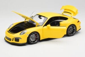Porsche 911 991 GT3 Racing Giallo & Cerchi Argento Minichamps 1:18 110062722 Pressofusione — immagine 2 di 8