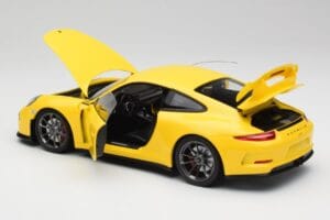 Porsche 911 991 GT3 Racing Giallo & Cerchi Argento Minichamps 1:18 110062722 Pressofusione — immagine 5 di 8