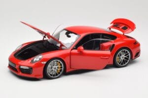 Porsche 911 991 Turbo S Guards Red Minichamps 1:18 110067122 Pressofusione — immagine 2 di 8