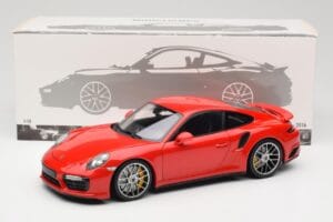 Porsche 911 991 Turbo S Guards Red Minichamps 1:18 110067122 Pressofusione — immagine 8 di 8