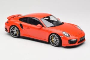 Porsche 911 991 Turbo S Lava Orange Minichamps 1:18 110067120 Pressofusione — immagine 6 di 8