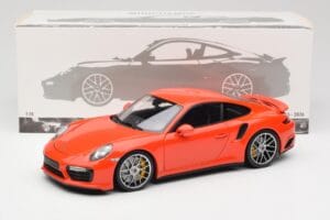 Porsche 911 991 Turbo S Lava Orange Minichamps 1:18 110067120 Pressofusione — immagine 8 di 8