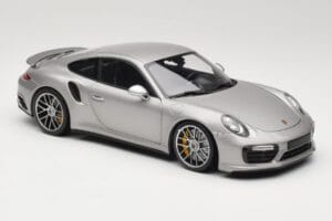Porsche 911 991 Turbo S Argento Minichamps 1:18 113067126 Pressofusione — immagine 6 di 8