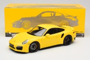 Porsche 911 991 Turbo S Giallo Con Cerchi Neri Minichamps 1:18 110062321 Pressofusione — immagine 8 di 8