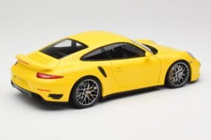 Porsche 911 991 Turbo S Giallo Con Cerchi Argento Minichamps 1:18 110062322 Pressofusione — immagine 3 di 8