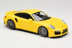 Porsche 911 991 Turbo S Giallo Con Cerchi Argento Minichamps 1:18 110062322 Pressofusione — immagine 6 di 8