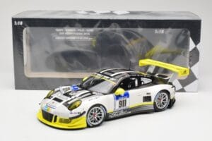 Porsche 911 991.1 GT3 R #911 Manthey Racing N. Tandy / E. Bamber 24h Nurburgring 2016 Minichamps 1:18 155166911 Pressofusione — immagine 6 di 6