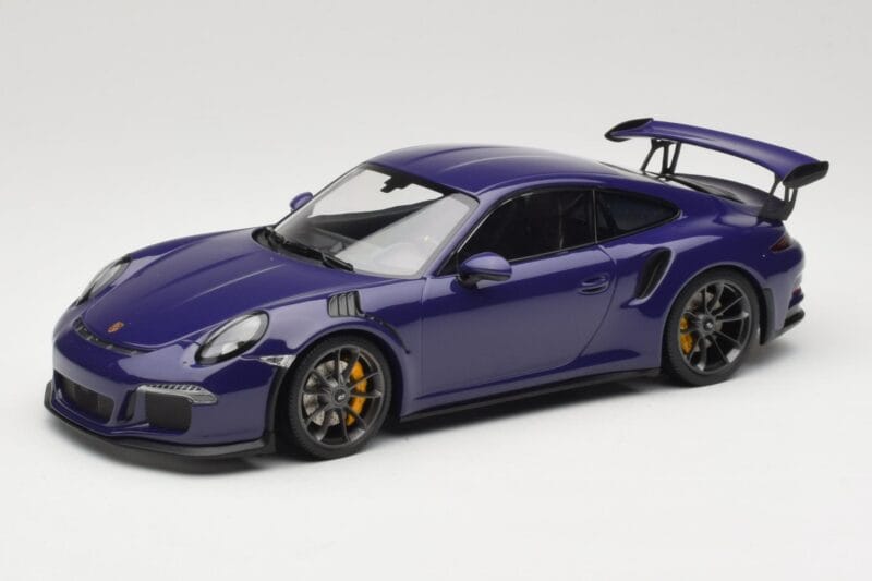 Porsche 911 991.1 GT3 RS Ultraviolet Minichamps 1:18 155066221 Pressofusione