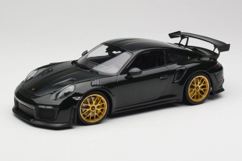 Porsche 911 991.2 GT2 RS Verde Weissach Package Cerchi Dorati Minichamps 1:18 155068306 Pressofusione