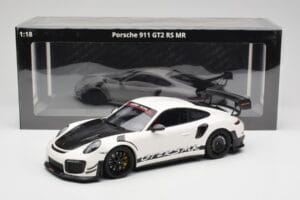 Porsche 911 991.2 GT2 RS Manthey Racing Bianco Minichamps 1:18 MR-911-GT3RS-1802-W Pressofusione — immagine 6 di 6