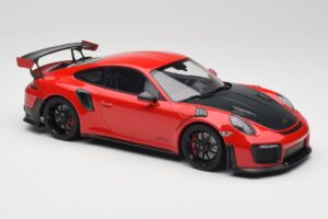 Porsche 911 GT2 RS 991.2 Rosso Cerchi Neri Minichamps 1:18 155968307 Pressofusione — immagine 4 di 6