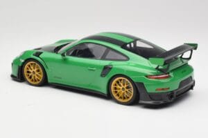 Porsche 911 991.2 GT2 RS Weissach Package British Racing Verde & Cerchi Dorati Minichamps 1:18 153068318 Pressofusione — immagine 5 di 6