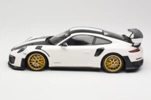 Porsche 911 991.2 GT2 RS Weissach Package Bianco Con Cerchi Dorati Minichamps 1:18 153068308 Pressofusione — immagine 3 di 6