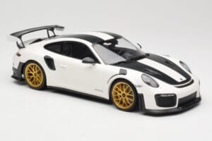 Porsche 911 991.2 GT2 RS Weissach Package Bianco Con Cerchi Dorati Minichamps 1:18 153068308 Pressofusione — immagine 4 di 6