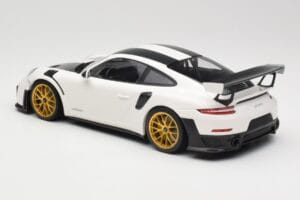 Porsche 911 991.2 GT2 RS Weissach Package Bianco Con Cerchi Dorati Minichamps 1:18 153068308 Pressofusione — immagine 5 di 6