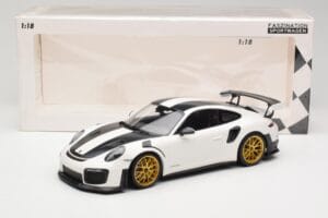 Porsche 911 991.2 GT2 RS Weissach Package Bianco Con Cerchi Dorati Minichamps 1:18 153068308 Pressofusione — immagine 6 di 6