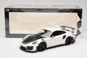 Porsche 911 991.2 GT2 RS Bianco con Cerchi Neri Minichamps 1:18 155068310 Pressofusione — immagine 6 di 6