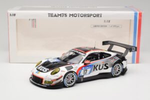 Porsche 911 991.2 GT3 R #17 Kues Team 75 Bernhard M. Christensen / K. Cairoli 24 Hours of Nurburgring 2018 Minichamps 1:18 15 — immagine 6 di 6