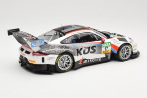 Porsche 911 991.2 GT3 R Kus Team 75 Bernhard #17 M. Ammermüller / M. Jaminet ADAC GT Masters 2017 Minichamps 1:18 155176917 P — immagine 2 di 6