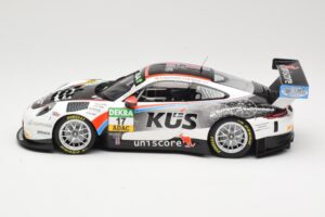 Porsche 911 991.2 GT3 R Kus Team 75 Bernhard #17 M. Ammermüller / M. Jaminet ADAC GT Masters 2017 Minichamps 1:18 155176917 P — immagine 3 di 6