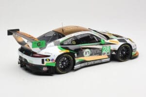 Porsche 911 991.2 GT3 R #28 Alegra Motorsports D. de Quesada / M. Morad Class Winners 24 Hours of Daytona 2017 Minichamps 1:1 — immagine 2 di 6