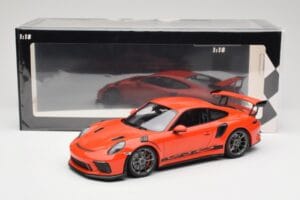 Porsche 911 991.2 GT3 RS Lava Orange & Cerchi Argento Minichamps 1:18 155068225 Pressofusione — immagine 6 di 6