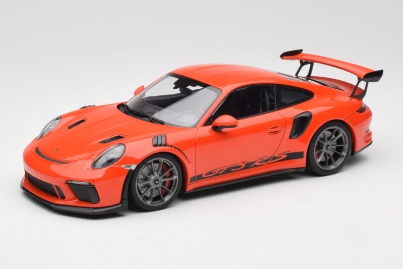 Porsche 911 991.2 GT3 RS Lava Orange & Cerchi Argento Minichamps 1:18 155068225 Pressofusione