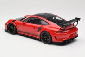Porsche 911 991.2 GT3 RS Weissach Package Guards Red Cerchi Neri Minichamps 1:18 153068223 Pressofusione — immagine 5 di 6
