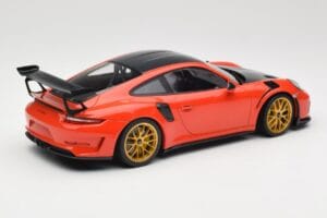 Porsche 911 991.2 GT3 RS Weissach Package Lava Orange Cerchi Magnesio Dorati Minichamps 1:18 153068227 Pressofusione — immagine 2 di 6