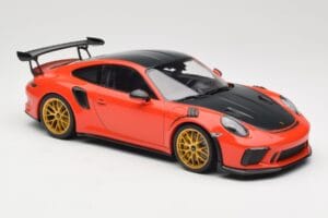 Porsche 911 991.2 GT3 RS Weissach Package Lava Orange Cerchi Magnesio Dorati Minichamps 1:18 153068227 Pressofusione — immagine 4 di 6