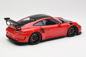 Porsche 911 991.2 GT3 RS Weissach Package Rosso con Cerchi Neri Minichamps 1:18 155068230 Pressofusione — immagine 2 di 6