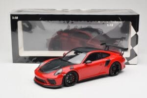 Porsche 911 991.2 GT3 RS Weissach Package Rosso con Cerchi Neri Minichamps 1:18 155068230 Pressofusione — immagine 6 di 6