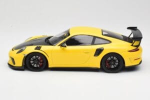 Porsche 911 991.2 GT3 RS Giallo con Cerchi Neri Minichamps 1:18 155068231 Pressofusione — immagine 3 di 6