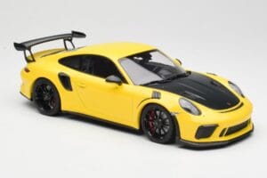 Porsche 911 991.2 GT3 RS Giallo con Cerchi Neri Minichamps 1:18 155068231 Pressofusione — immagine 4 di 6