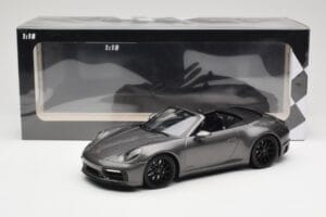Porsche 911 992 Carrera 4 GTS Cabriolet Grey Metallic Minichamps 1:18 155063031 Pressofusione — immagine 6 di 6