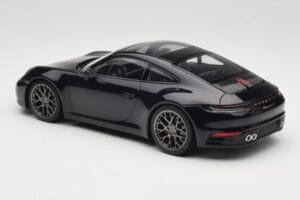 Porsche 911 992 Carrera 4S Blue Metallic Minichamps 1:18 155067321 Pressofusione — immagine 3 di 6