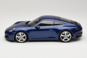 Porsche 911 992 Carrera 4S Blue Metallic Minichamps 1:18 153067327 Pressofusione — immagine 3 di 6