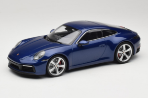 Porsche 911 992 Carrera 4S Blue Metallic Minichamps 1:18 153067327 Pressofusione