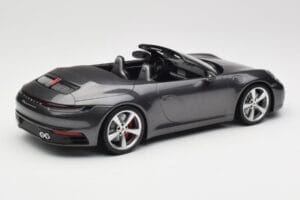 Porsche 911 992 Carrera 4S Cabriolet Agate Grey Metallic Minichamps 1:18 155067336 Pressofusione — immagine 2 di 6