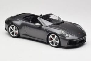 Porsche 911 992 Carrera 4S Cabriolet Agate Grey Metallic Minichamps 1:18 155067336 Pressofusione — immagine 4 di 6